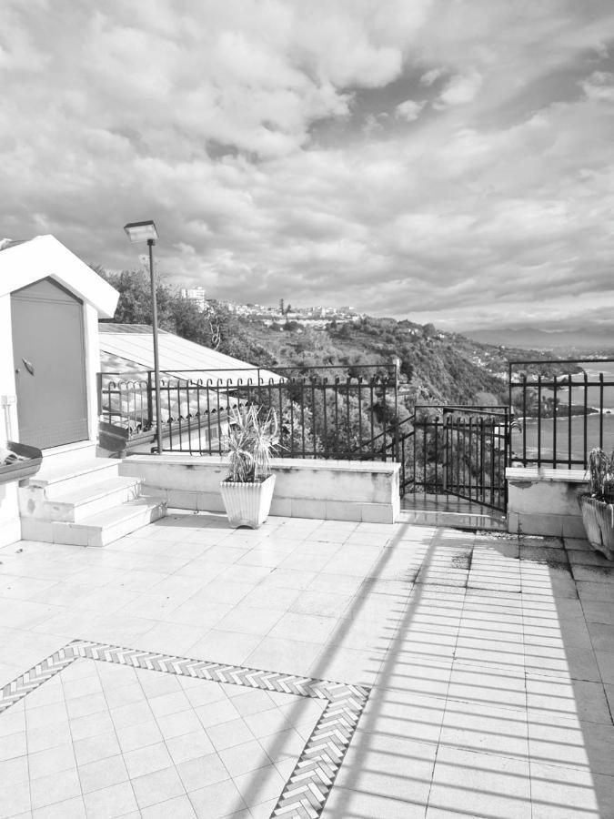 La Timpa Villa Ачиреале Екстериор снимка