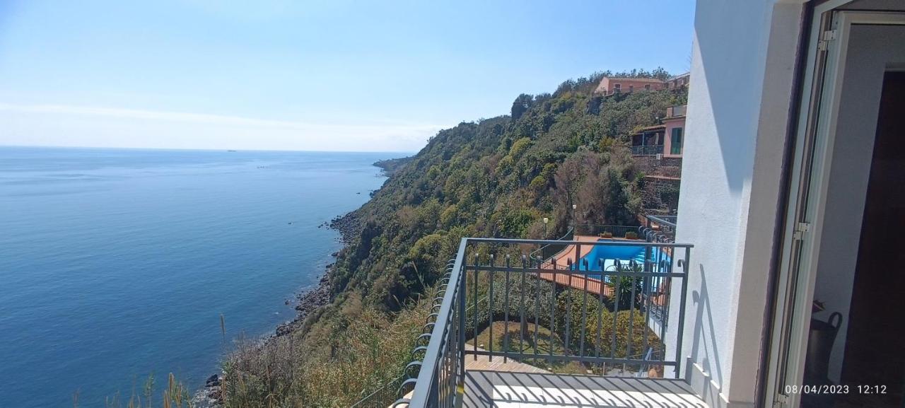 La Timpa Villa Ачиреале Екстериор снимка