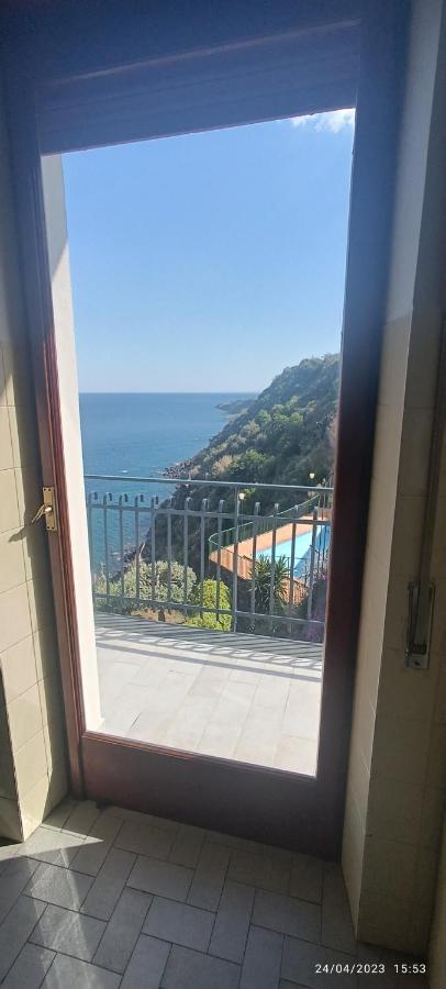 La Timpa Villa Ачиреале Екстериор снимка