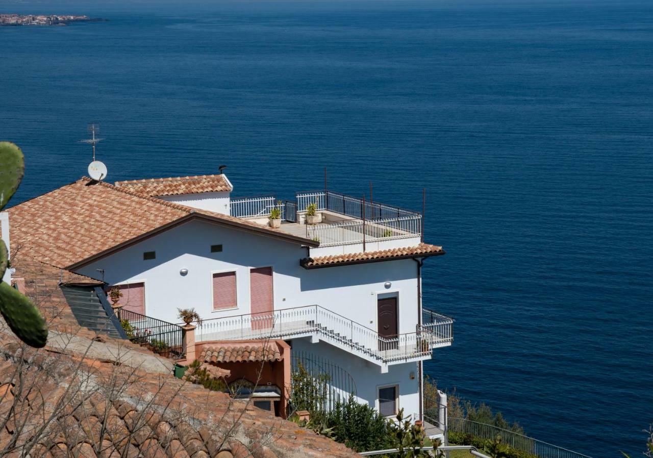 La Timpa Villa Ачиреале Екстериор снимка