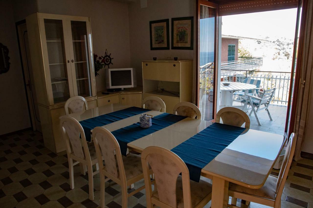 La Timpa Villa Ачиреале Екстериор снимка