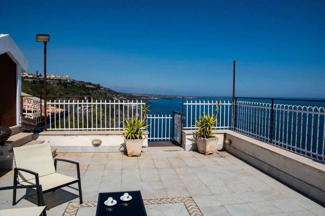 La Timpa Villa Ачиреале Екстериор снимка